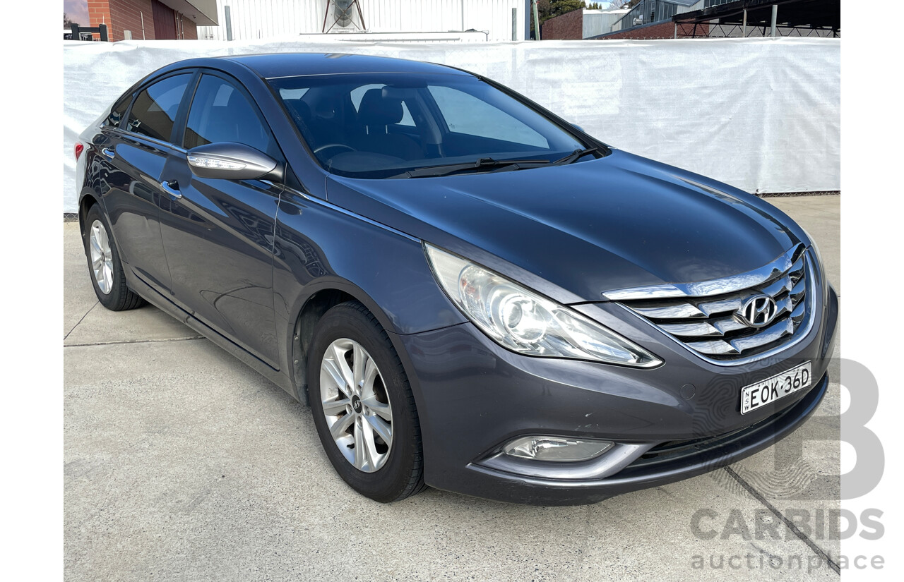 2/2011 Hyundai i45 Active YF MY11 4d Sedan Grey 2.4L