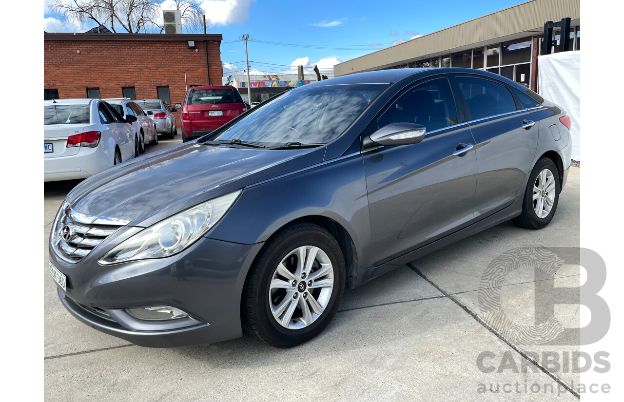 2/2011 Hyundai i45 Active YF MY11 4d Sedan Grey 2.4L