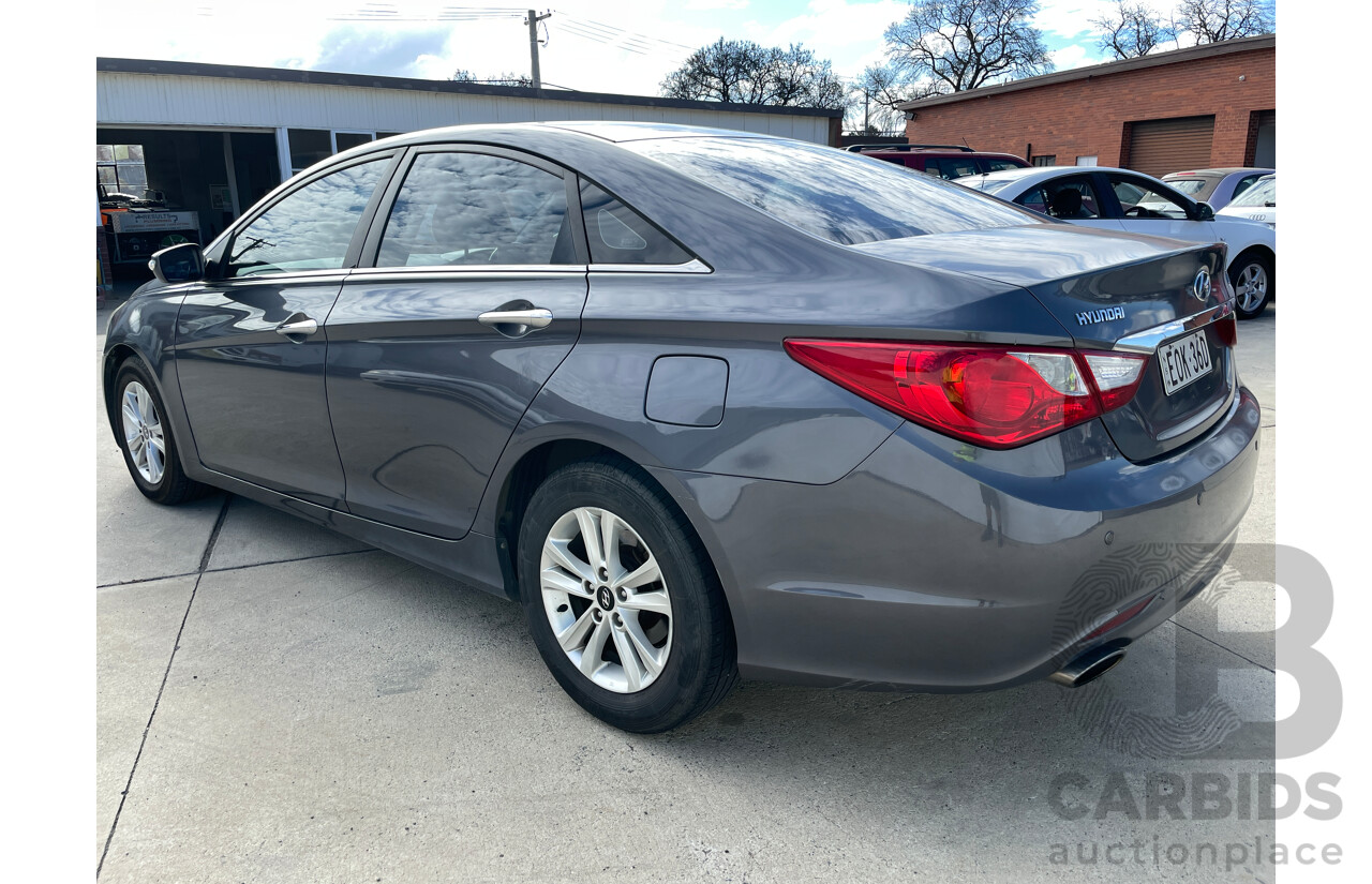 2/2011 Hyundai i45 Active YF MY11 4d Sedan Grey 2.4L