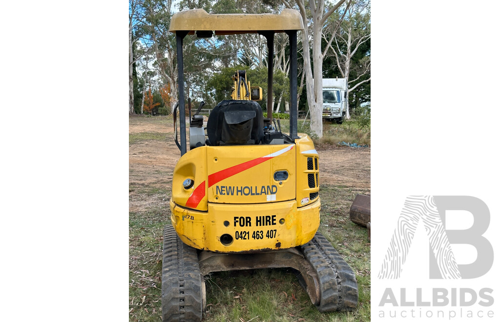 2007 NEW HOLLAND 2.7 Tonne Excavator