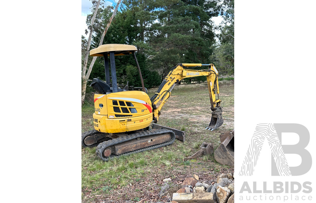 2007 NEW HOLLAND 2.7 Tonne Excavator