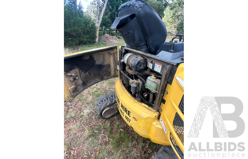 2007 NEW HOLLAND 2.7 Tonne Excavator