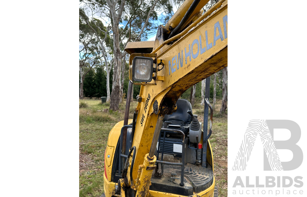 2007 NEW HOLLAND 2.7 Tonne Excavator