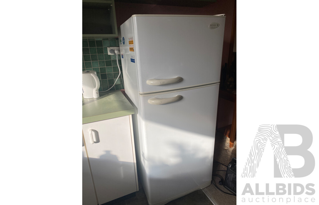 Kelvinator ‘Opal’ Fridge/Freezer 320L, Model N360F-R*2