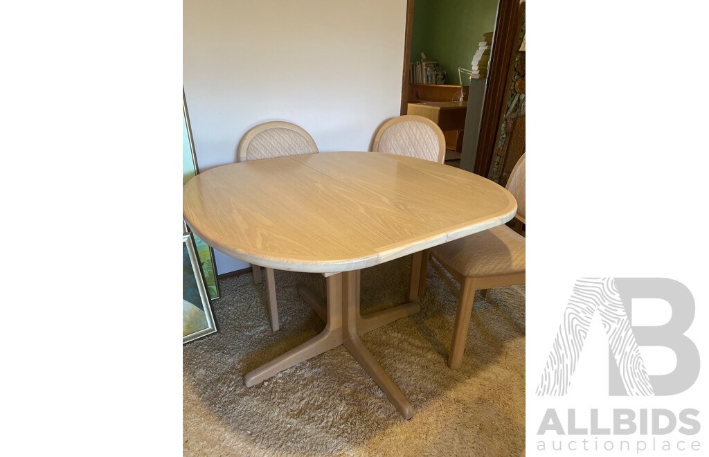 Parker Furniture White Washed Heavy Timber Extender Dining Table & 6 Matching Chairs