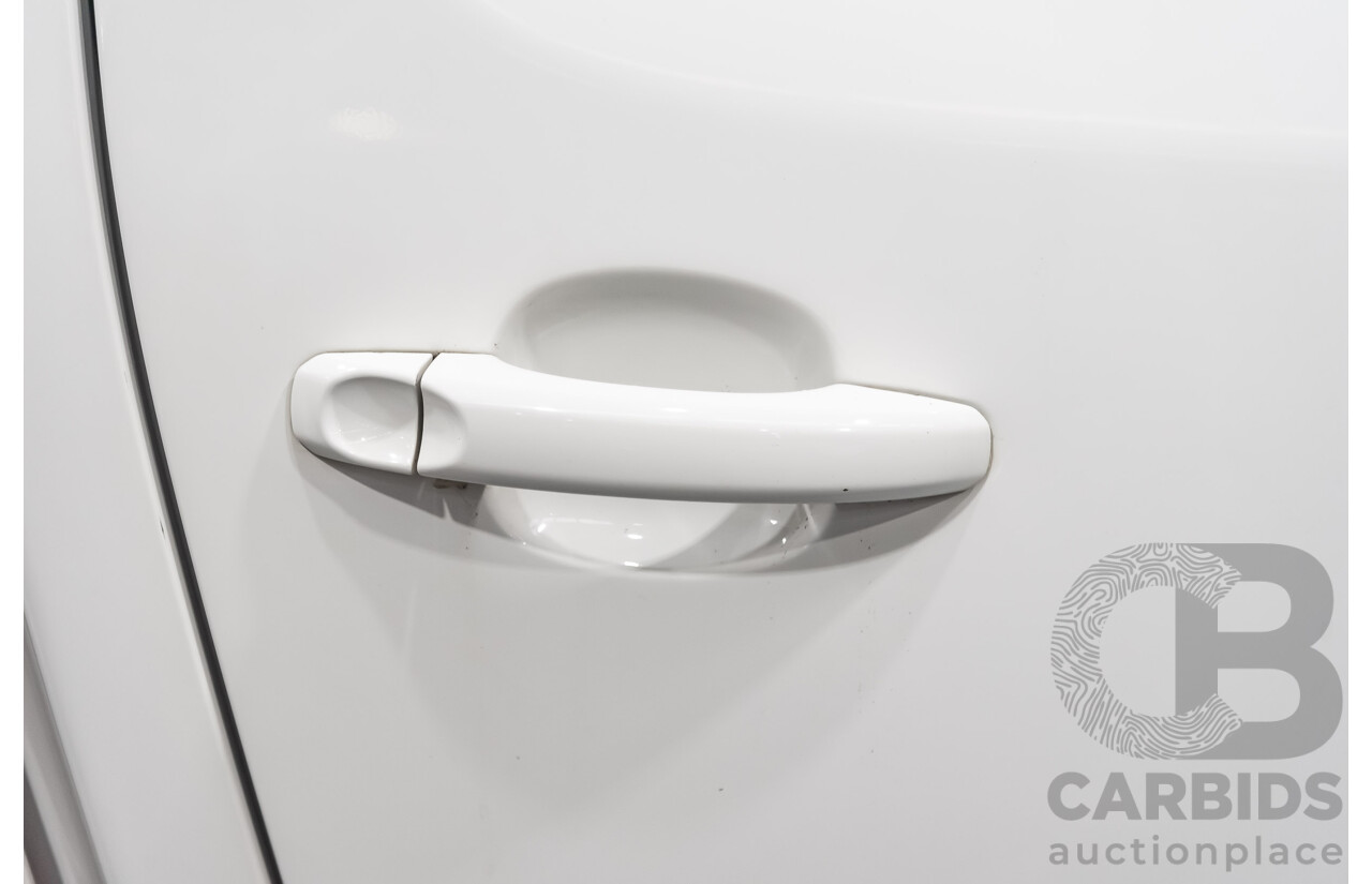 11/2014 Volkswagen Amarok Tdi400 (4x4) 2H Dual Cab Utility White 2.0L Turbo Diesel