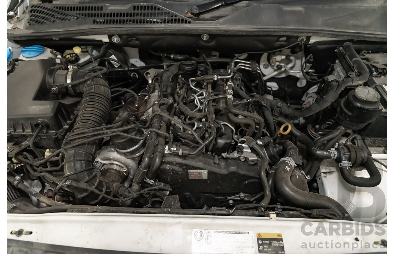 11/2014 Volkswagen Amarok Tdi400 (4x4) 2H Dual Cab Utility White 2.0L Turbo Diesel
