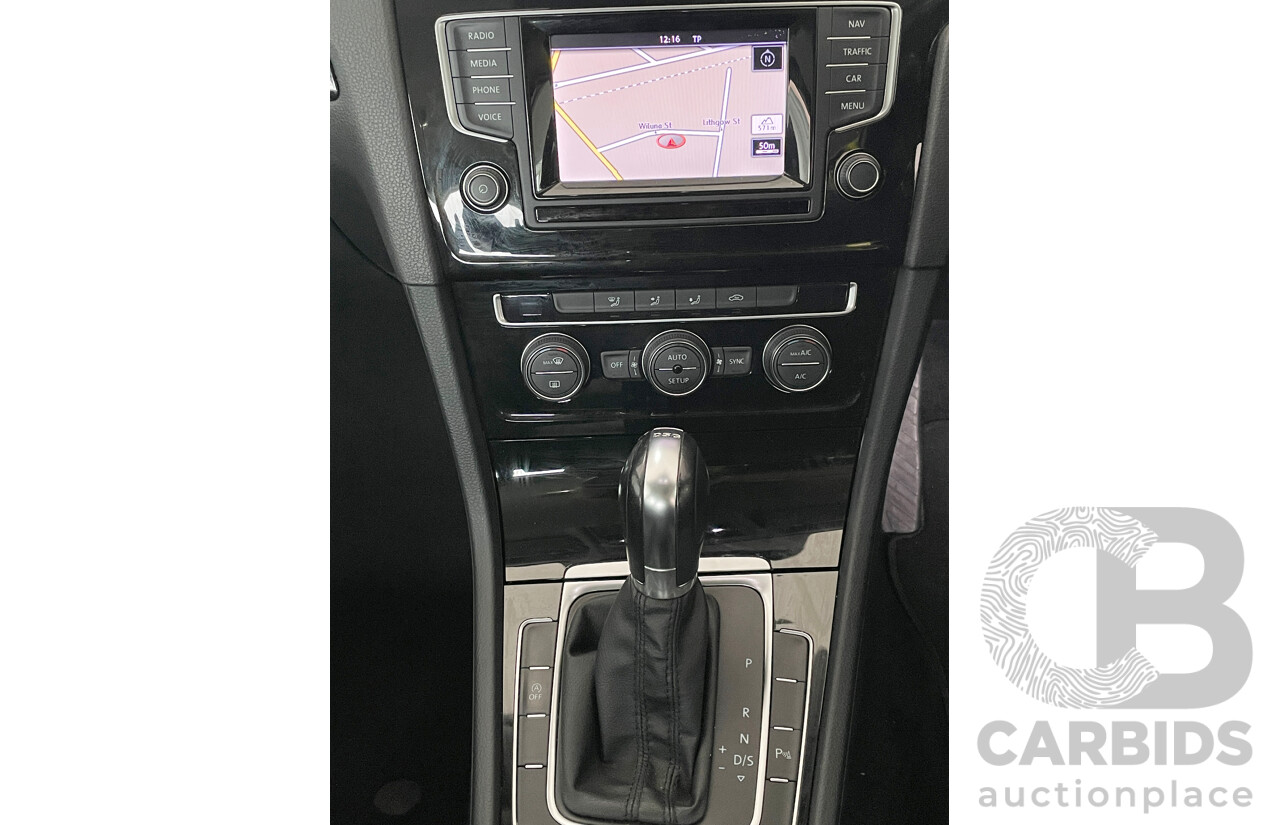 7/2013 Volkswagen Golf 110 TDI Highline AU 5d Hatchback White 2.0L