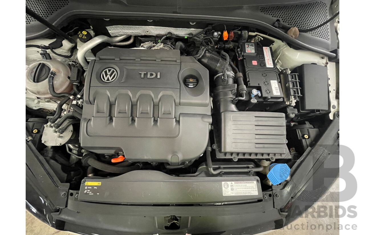7/2013 Volkswagen Golf 110 TDI Highline AU 5d Hatchback White 2.0L