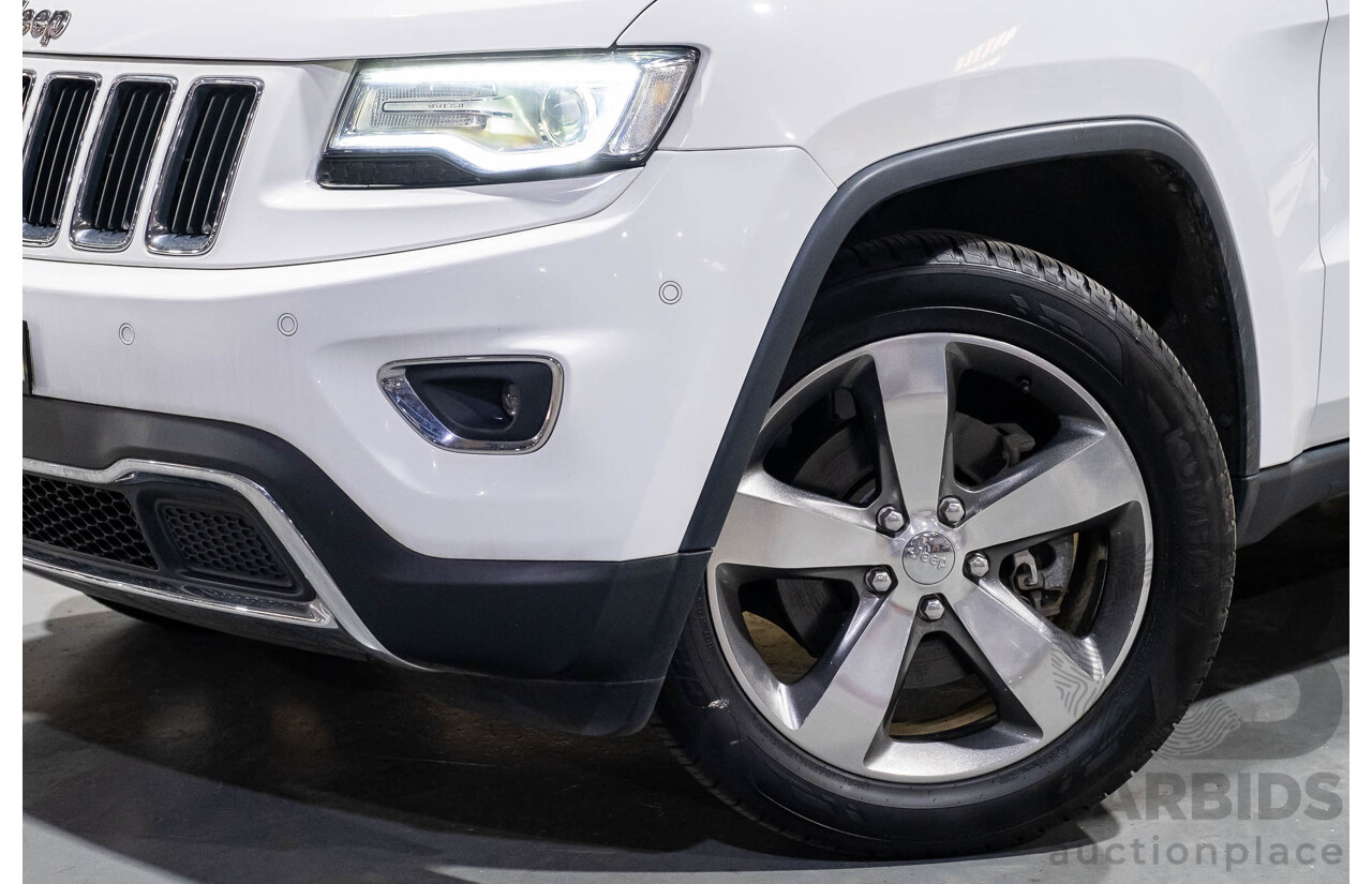 12/2013 Jeep Grand Cherokee Limited (4x4) WK MY14 4d Wagon White V6 3.6L