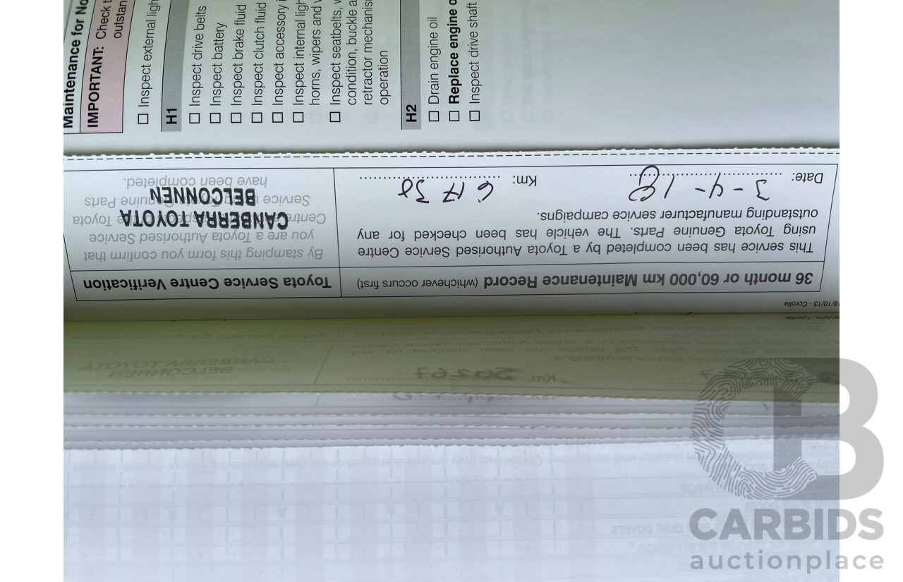 11/2014 Toyota Corolla Ascent ZRE182R 5d Hatchback White 1.8L