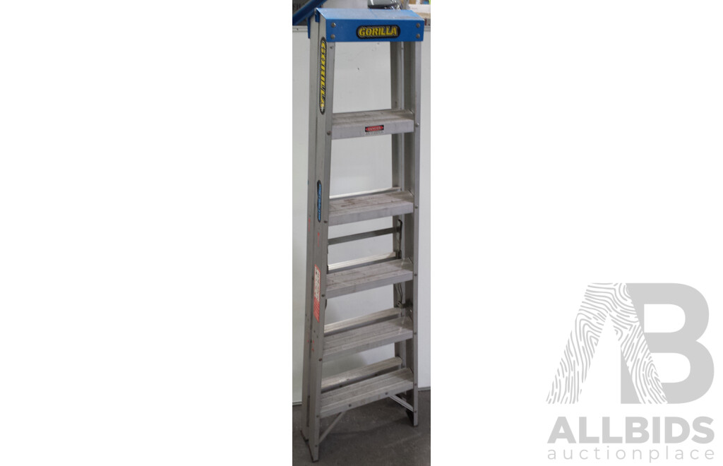 Gorilla Double Sided Industrial Aluminium Step Ladder