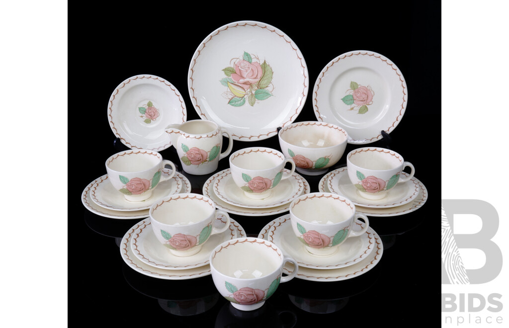 Vintage 21 Pieces Suzie Cooper Porcelain in Patricia Rose Pattern
