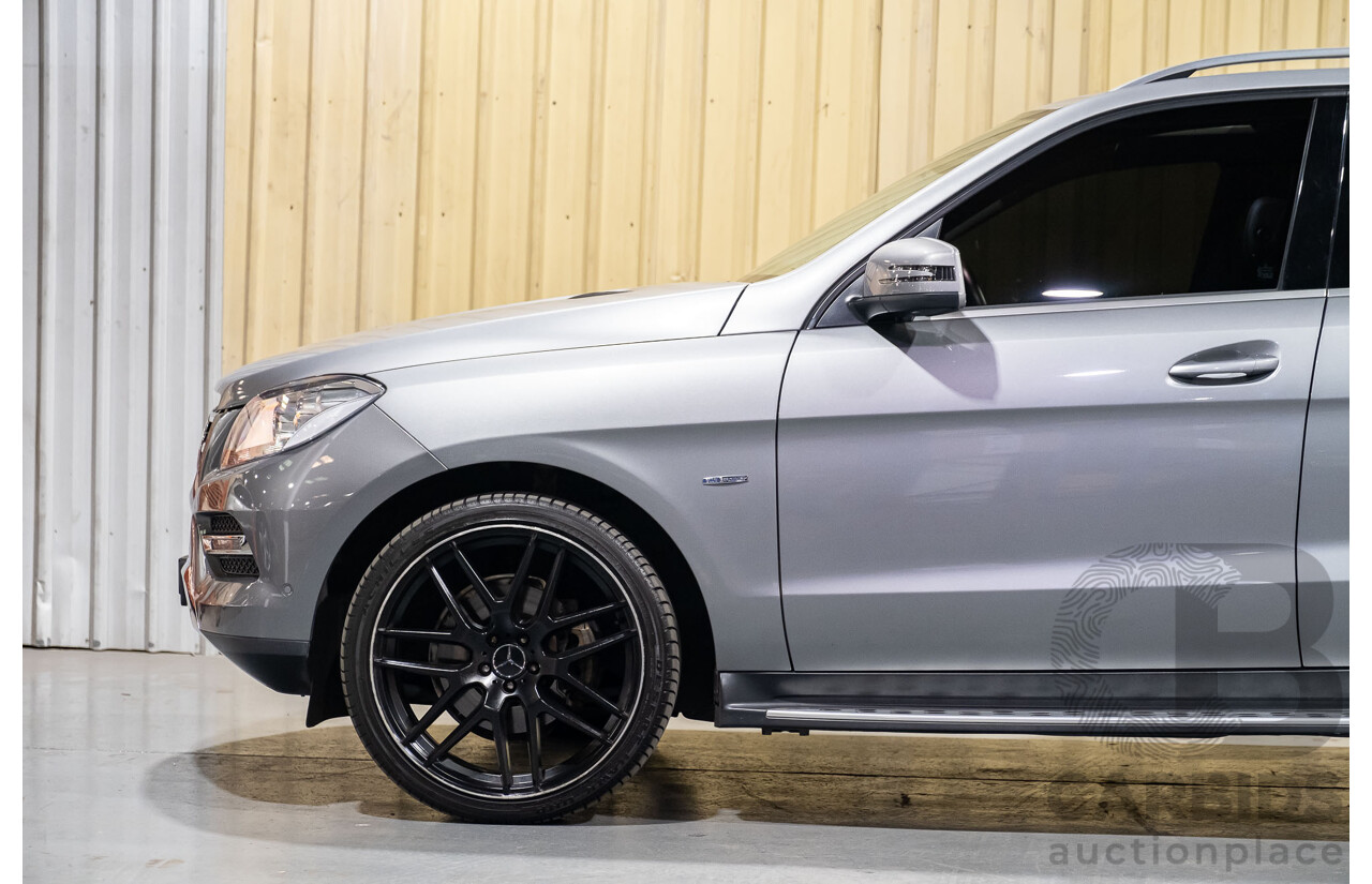 3/2012 Mercedes-Benz ML 250 CDI Bluetec (4x4) 166 4d Wagon Palladium Silver Metallic Turbo Diesel 2.1L