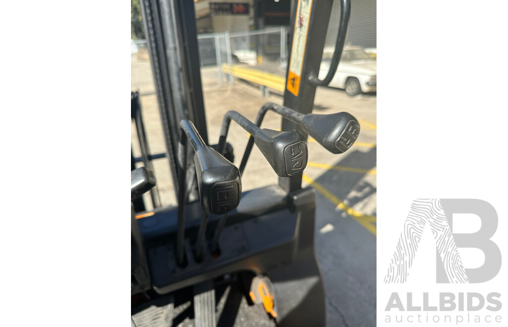 03/14 Hangcha Power Lift Forklift