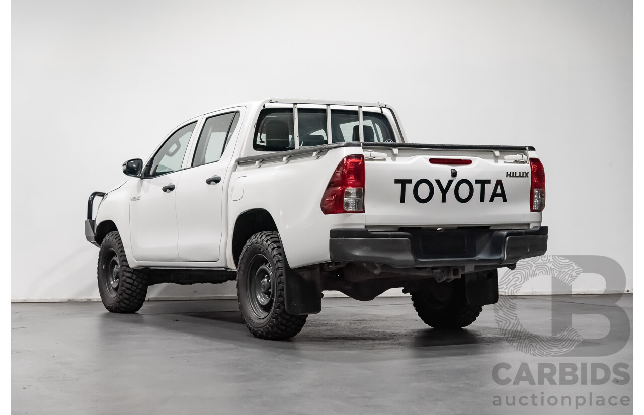 3/2017 Toyota Hilux Workmate (4x4) GUN125R Dual Cab Utility White 2.4L Turbo Diesel