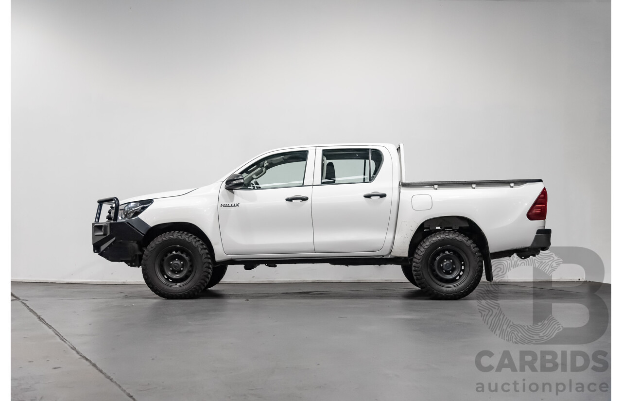 3/2017 Toyota Hilux Workmate (4x4) GUN125R Dual Cab Utility White 2.4L Turbo Diesel