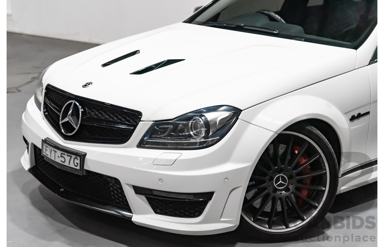 8/2013 Mercedes-Benz C63 AMG Edition 507 W204 MY14 4d Sedan White 6.2L V8