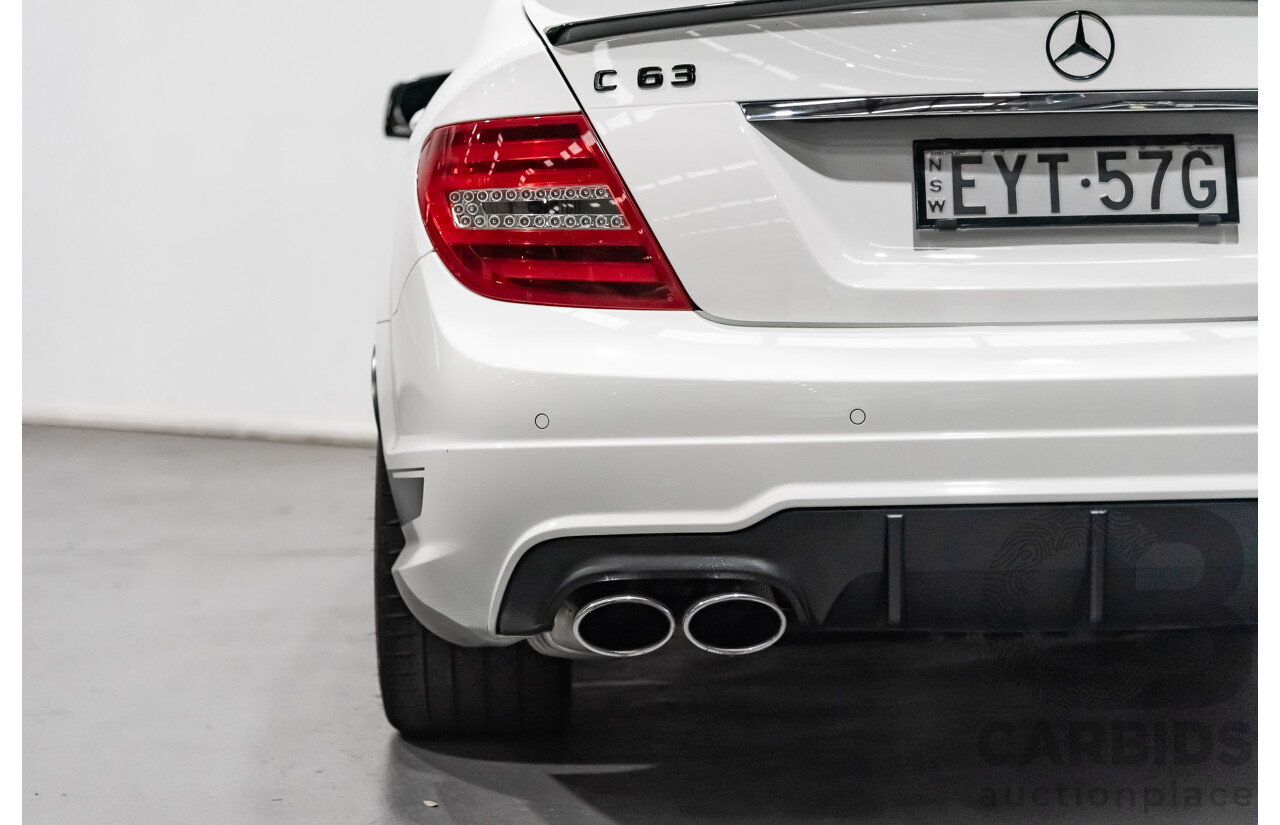 8/2013 Mercedes-Benz C63 AMG Edition 507 W204 MY14 4d Sedan White 6.2L V8