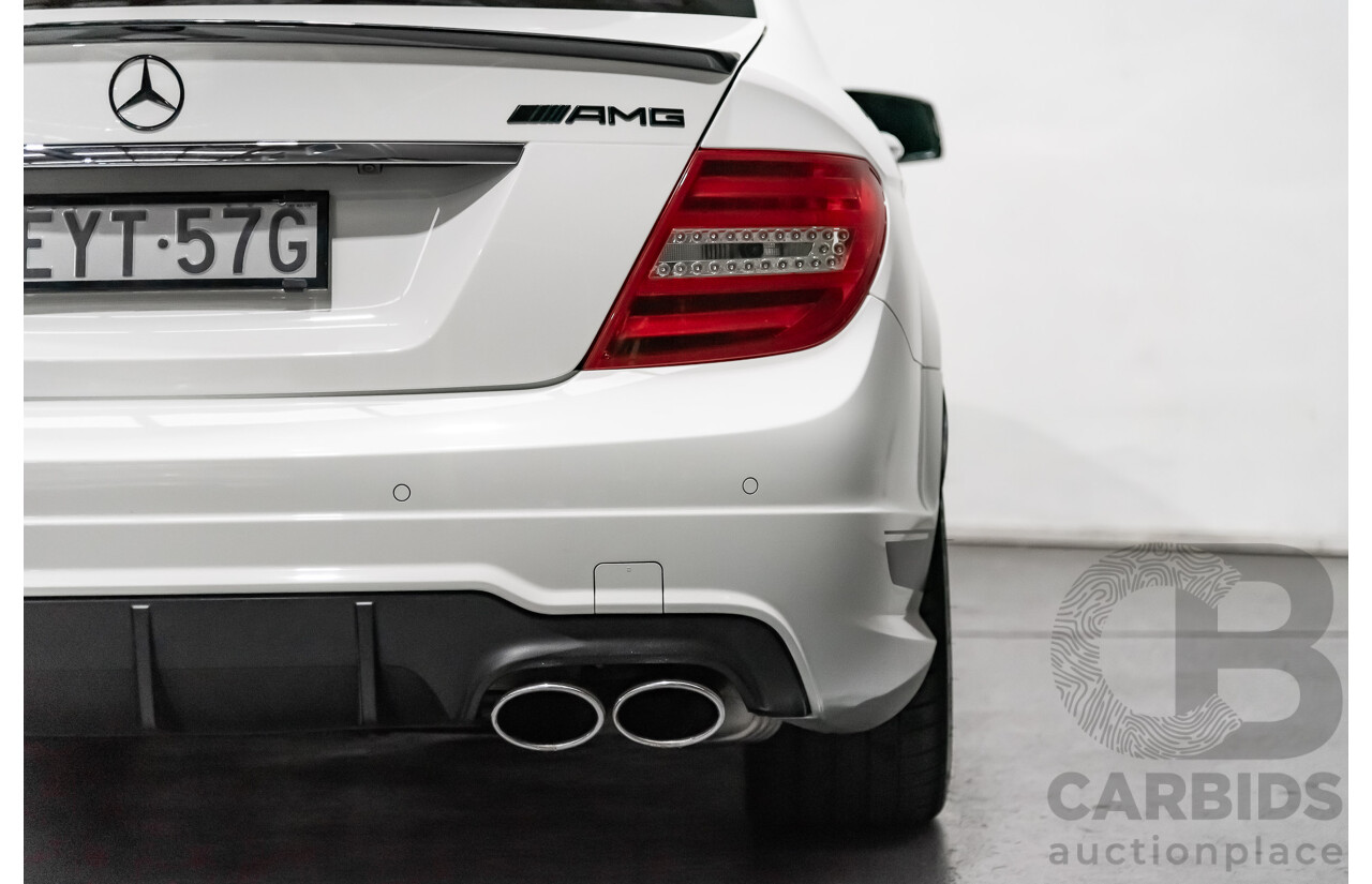 8/2013 Mercedes-Benz C63 AMG Edition 507 W204 MY14 4d Sedan White 6.2L V8