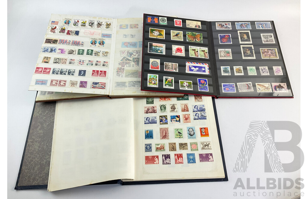 Collection of Australian and International Stamps, Including the Collection of 1982 Australian Stamps 