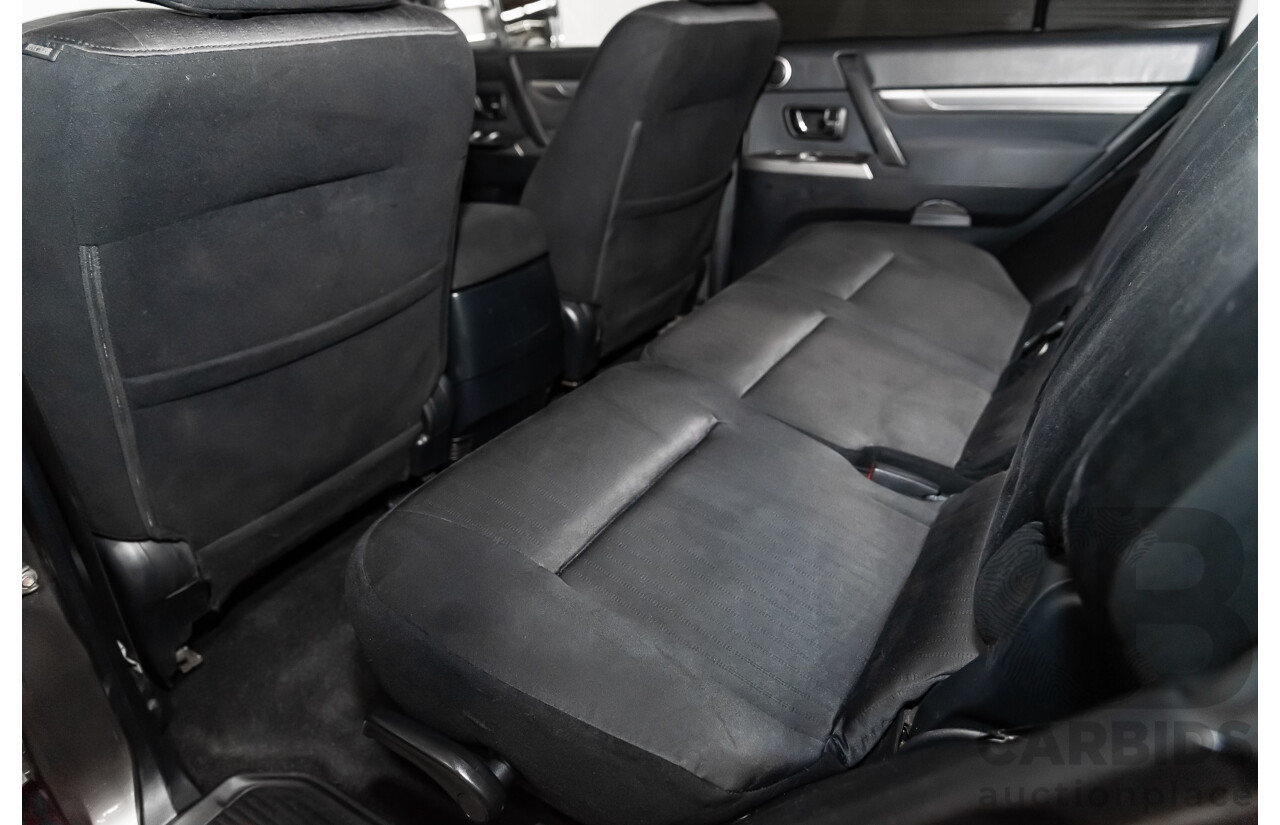 6/2012 Mitsubishi Pajero Activ NW MY12 4d Wagon Grey 3.2L Turbo Diesel - 7 Seater