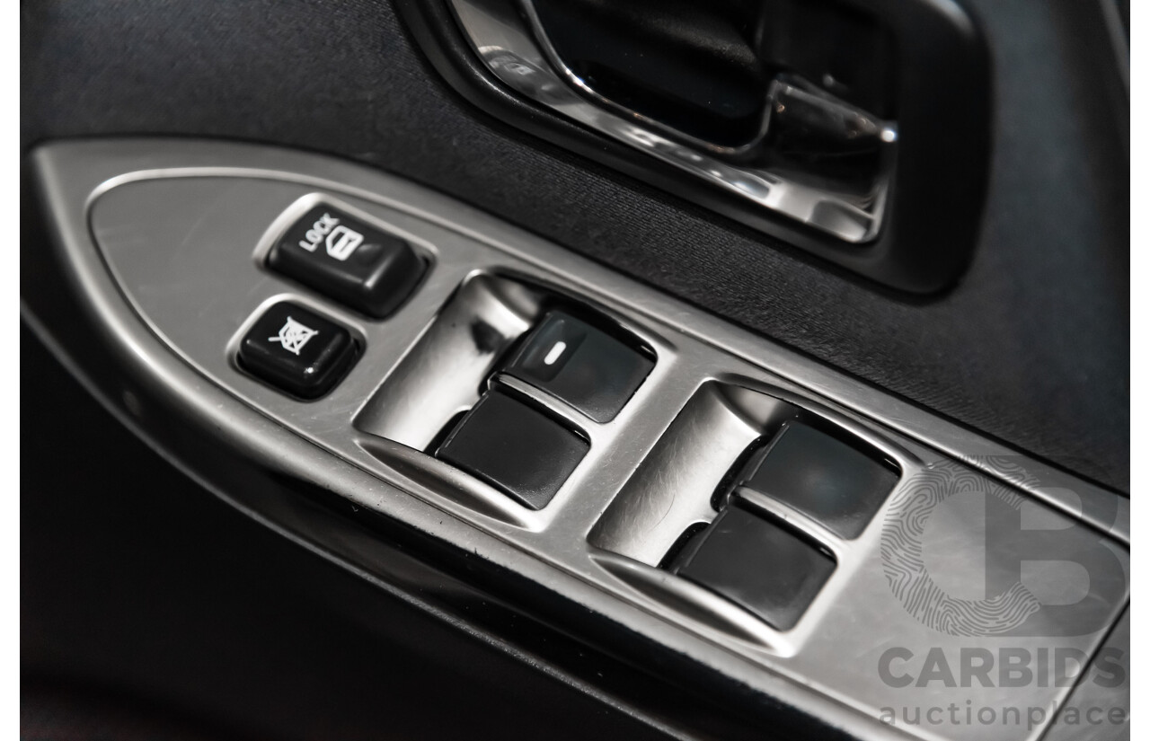 6/2012 Mitsubishi Pajero Activ NW MY12 4d Wagon Grey 3.2L Turbo Diesel - 7 Seater