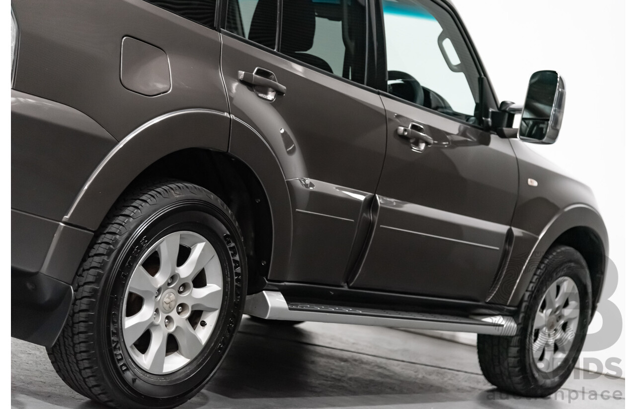 6/2012 Mitsubishi Pajero Activ NW MY12 4d Wagon Grey 3.2L Turbo Diesel - 7 Seater