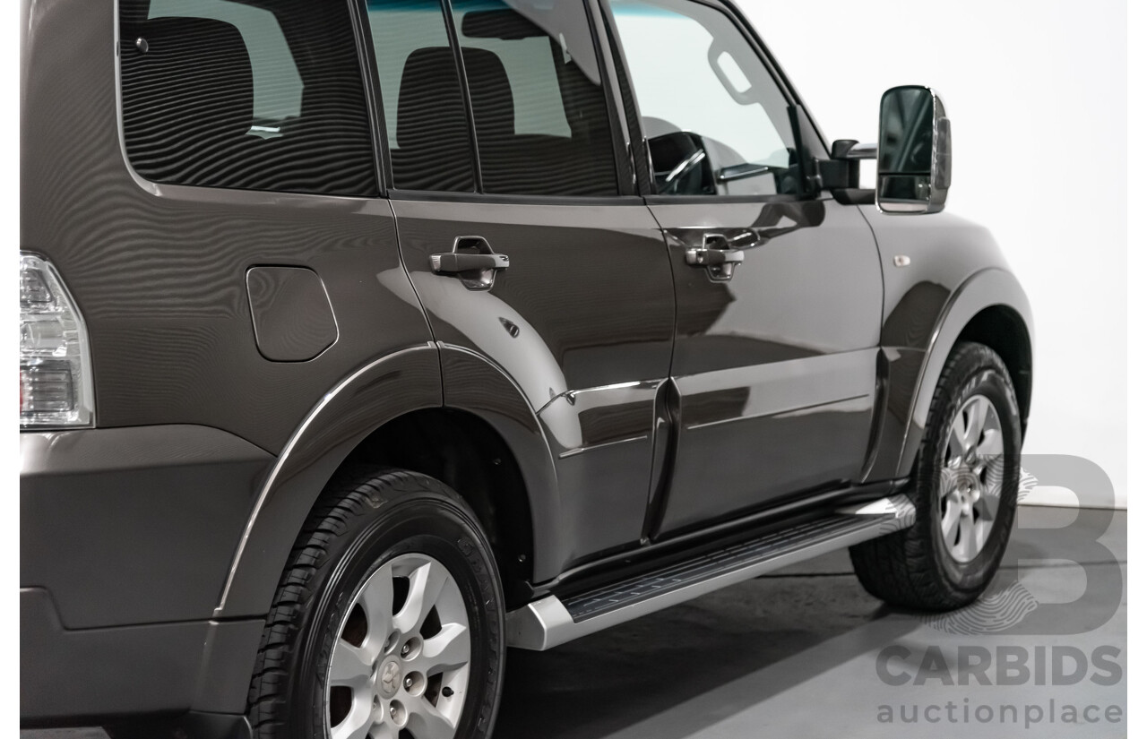 6/2012 Mitsubishi Pajero Activ NW MY12 4d Wagon Grey 3.2L Turbo Diesel - 7 Seater