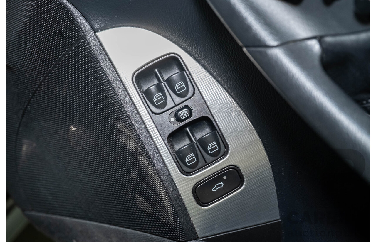 3/2006 Mercedes Benz CLK500 Avantgarde C209 MY06 2d Coupe Obsidian Black V8 5.0L