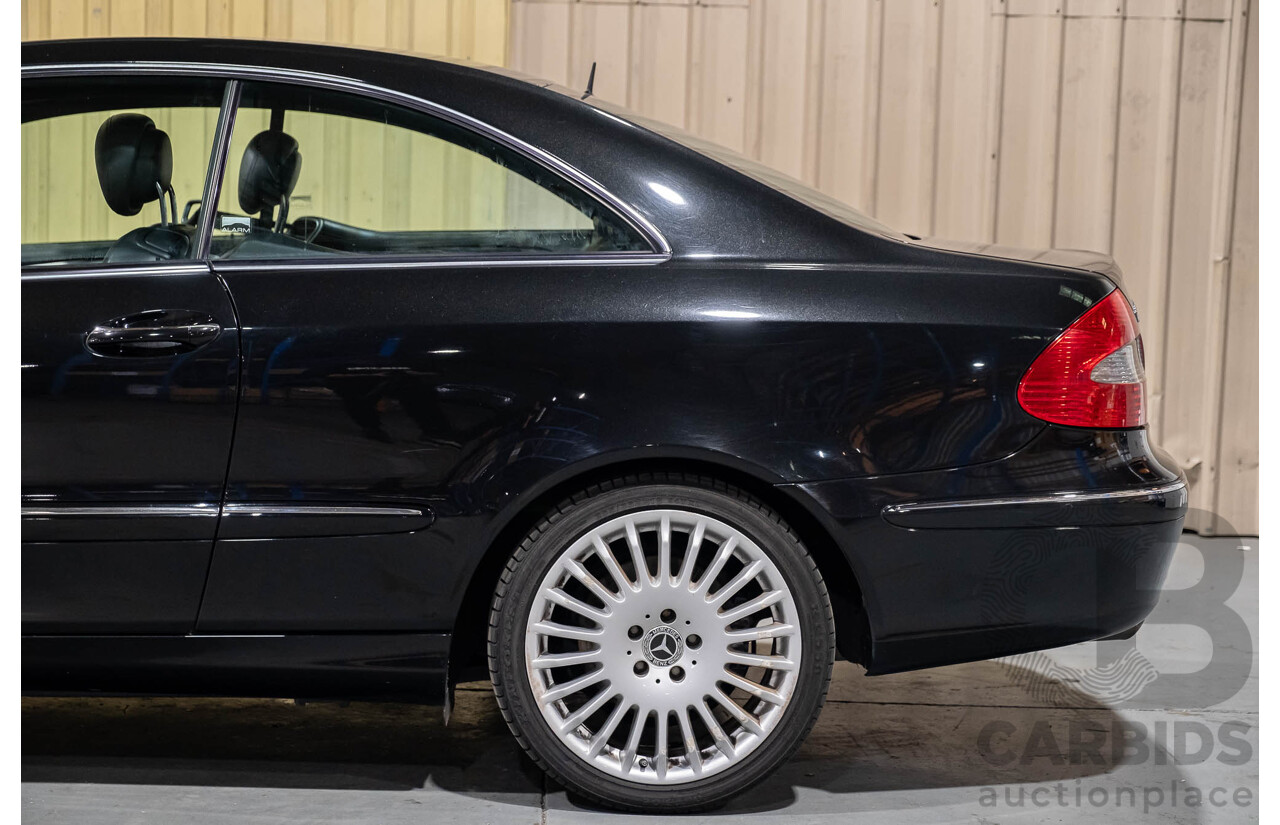 3/2006 Mercedes Benz CLK500 Avantgarde C209 MY06 2d Coupe Obsidian Black V8 5.0L