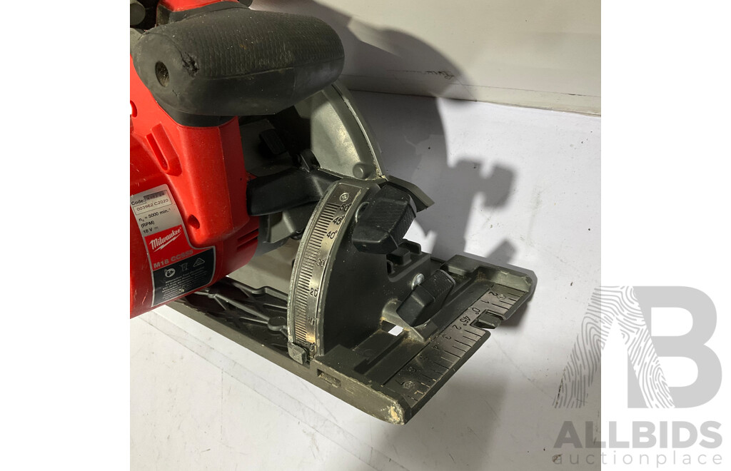 MILWAUKEE Heavy Duty Tool - Lot of 7 - Estimated Total $1900.00