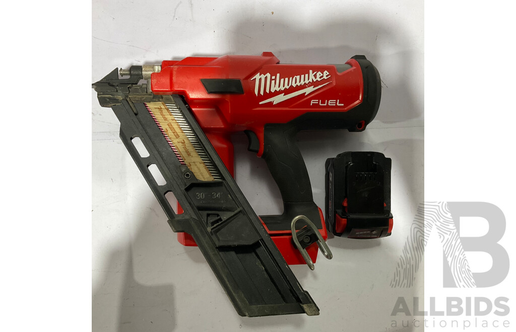 MILWAUKEE Heavy Duty Tool M18 FFN Framing Nailer Kit - ORP $1000.00