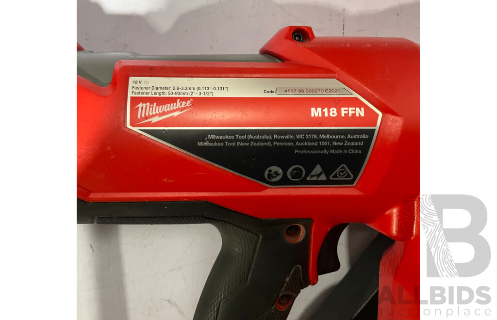 MILWAUKEE Heavy Duty Tool M18 FFN Framing Nailer Kit - ORP $1000.00