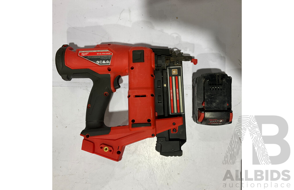 MILWAUKEE Heavy Duty Tool M18 FN18GS Gauge Brad Finishing Nailer - ORP $1200.00