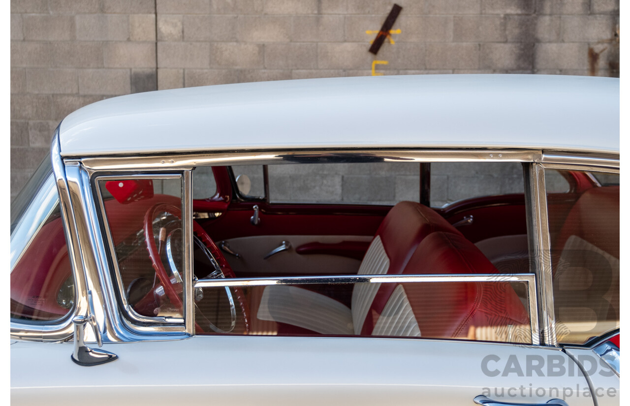 01/1955 Oldsmobile Super 88 2d Coupe Pearl White & Red V8 350 Chev 5.7L