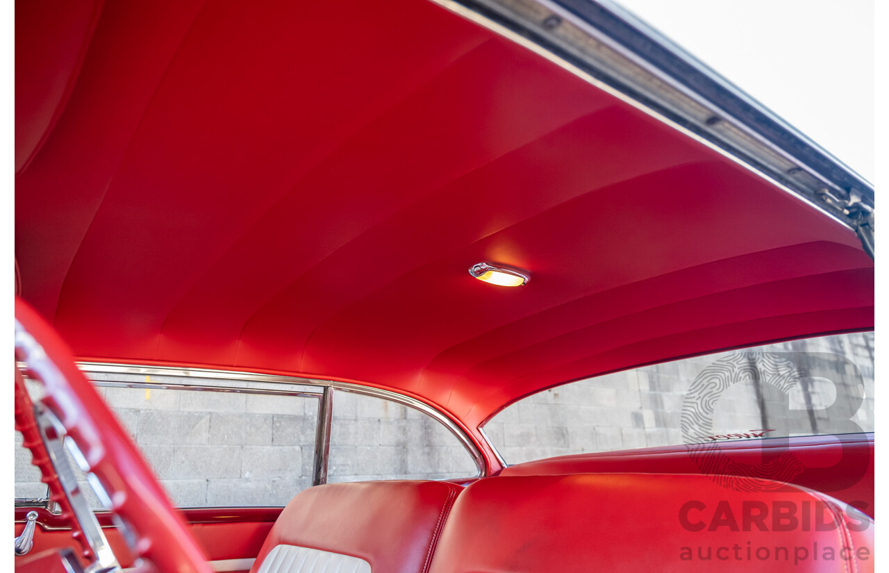 01/1955 Oldsmobile Super 88 2d Coupe Pearl White & Red V8 350 Chev 5.7L