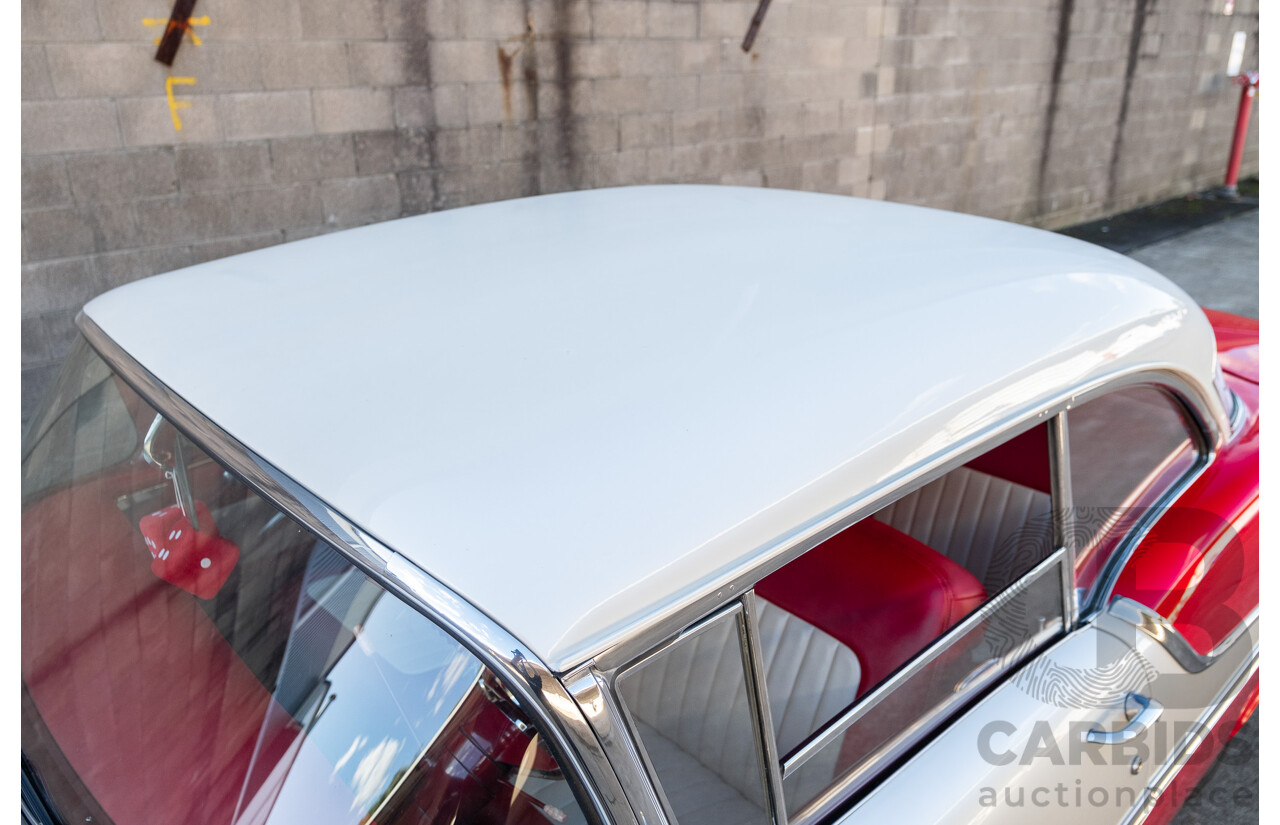 01/1955 Oldsmobile Super 88 2d Coupe Pearl White & Red V8 350 Chev 5.7L