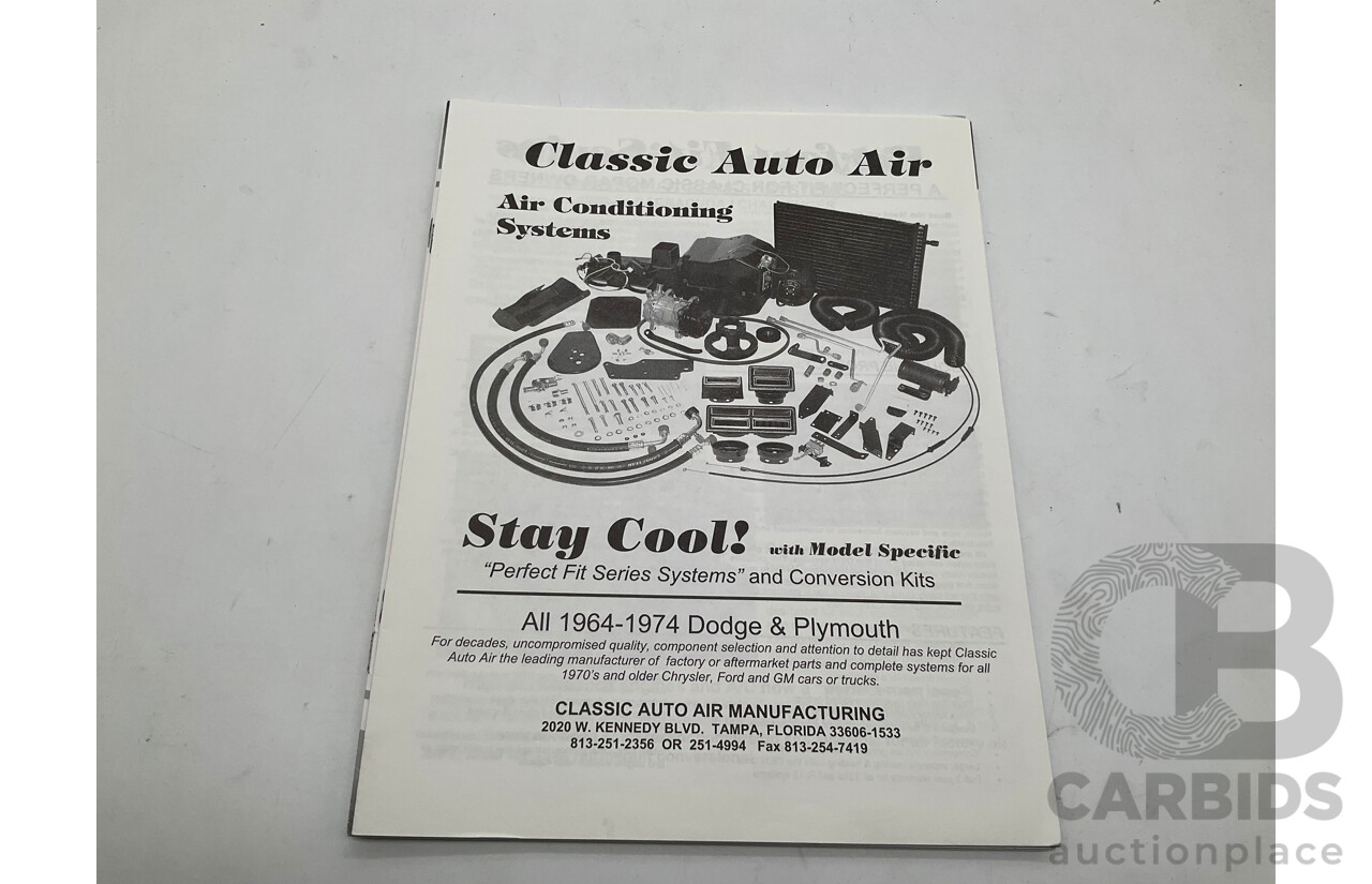 01/1955 Oldsmobile Super 88 2d Coupe Pearl White & Red V8 350 Chev 5.7L
