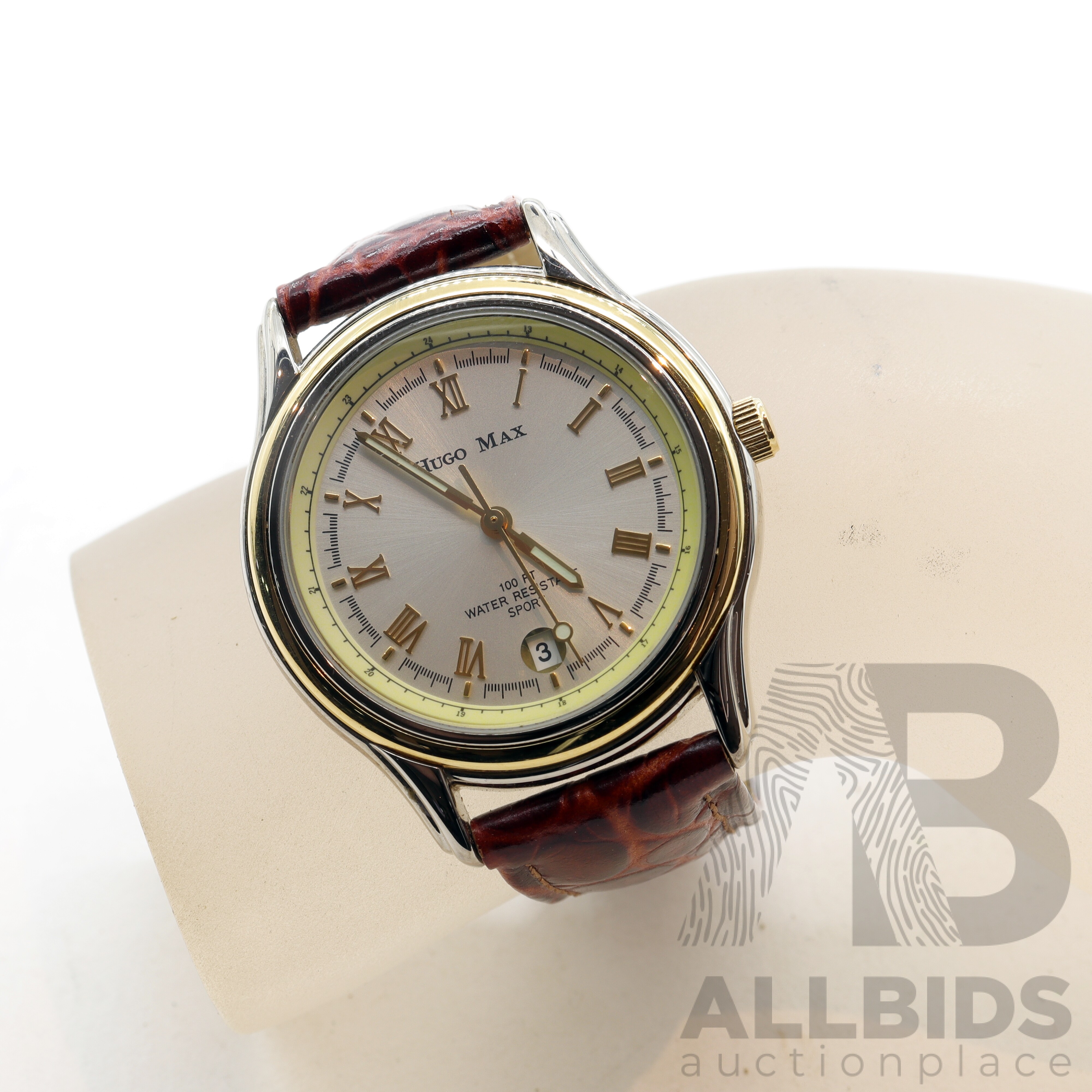 Hugo max deals watch 18k gold