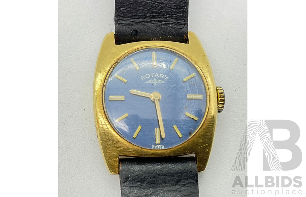 Woman's Vintage 18kt Gold Watch