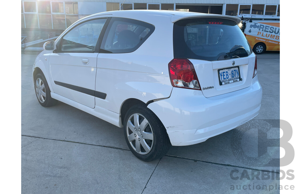 2/2006 Holden Barina  TK 3d Hatchback White 1.6L