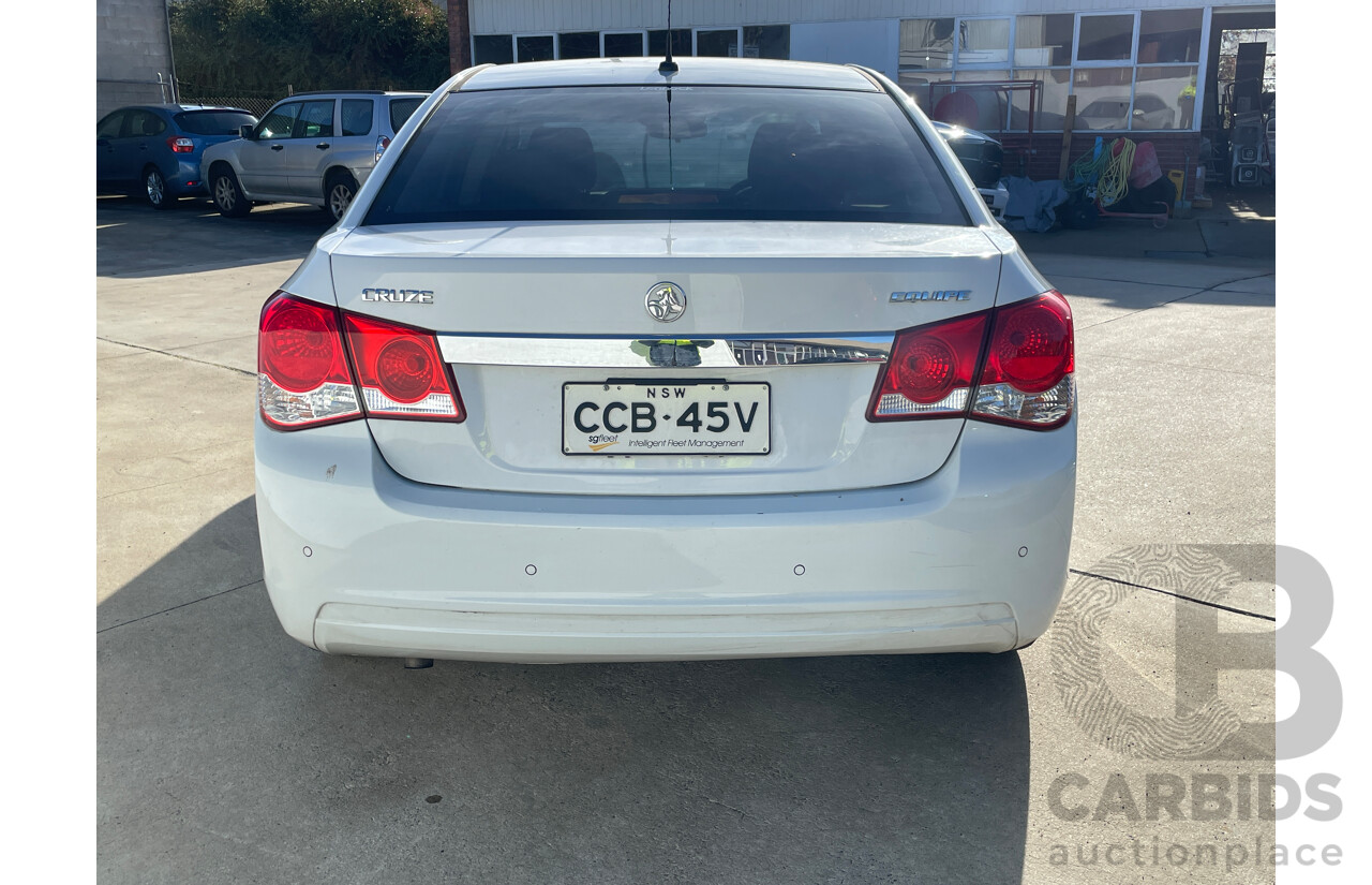 8/2015 Holden Cruze Equipe JH MY15 4d Sedan White 1.8L