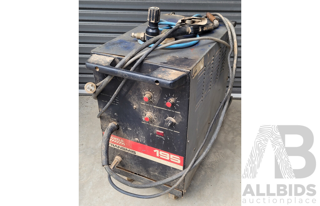 Cigweld Transmig Gas Mig Welder Model 195