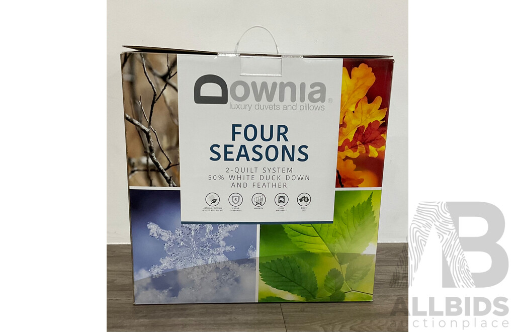 DOWNIA (QTWD5044SQ) Four Seasons 2-Quilt System - ORP $599.00