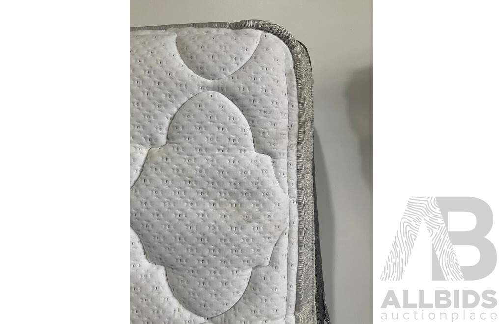 KING KOIL Chiro Estate Plush Mattress - Super King - ORP $2499.00