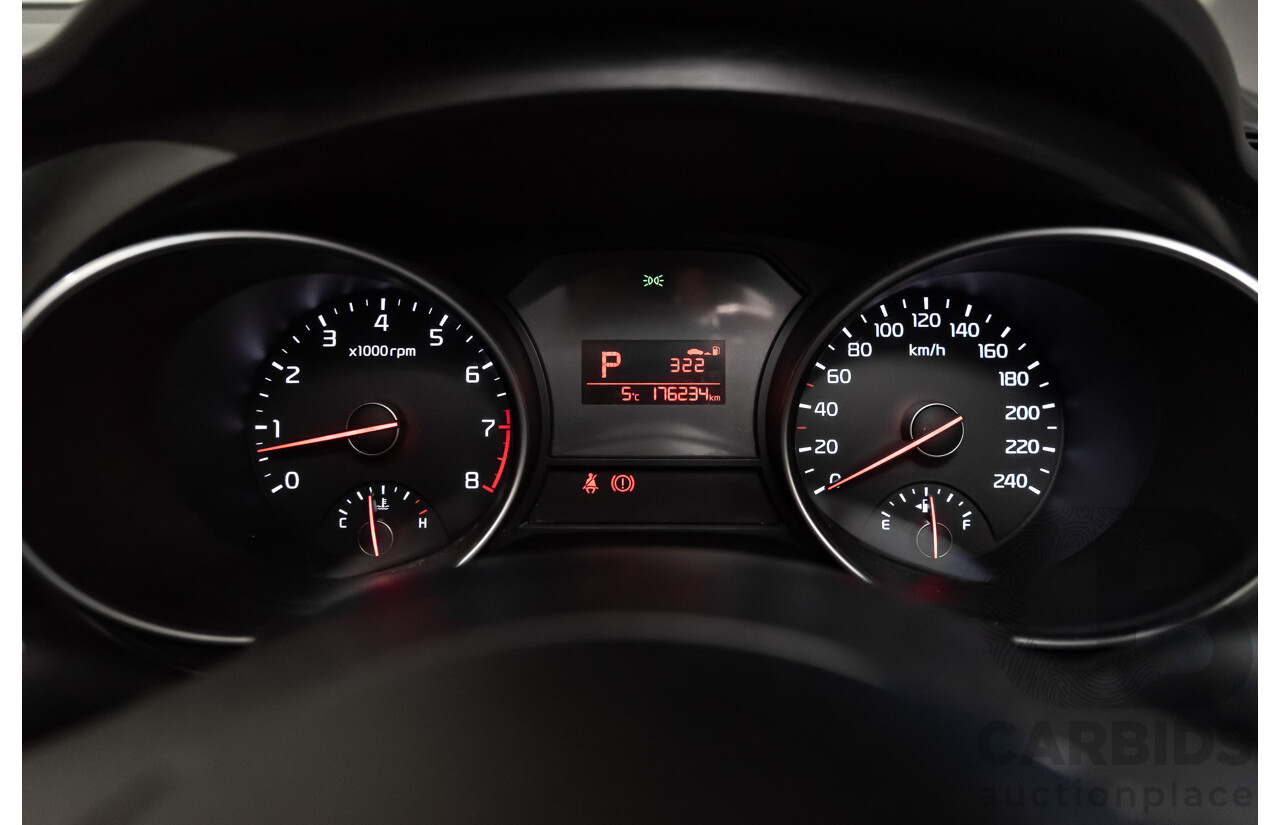 3/2015 Kia Carnival S YP MY15 4d Wagon Grey 3.3L V6
