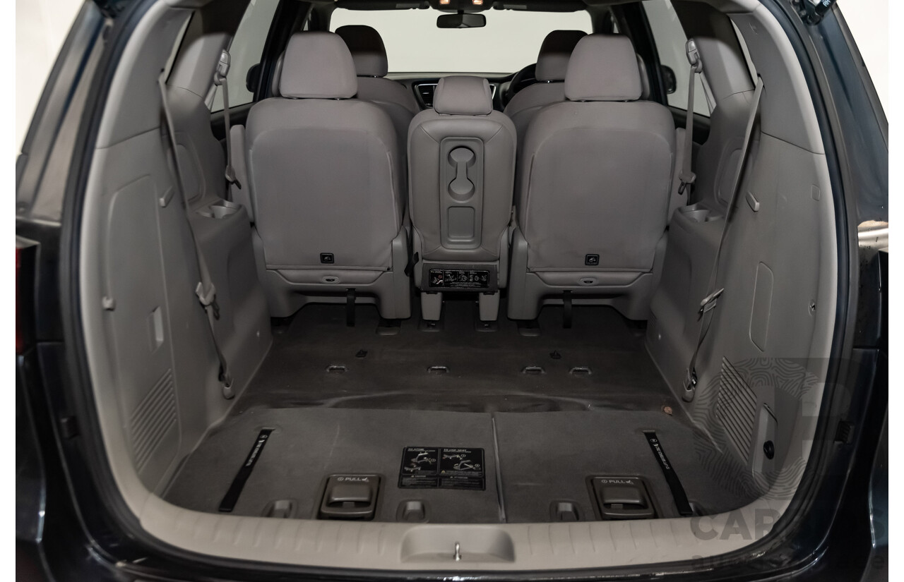 3/2015 Kia Carnival S YP MY15 4d Wagon Grey 3.3L V6