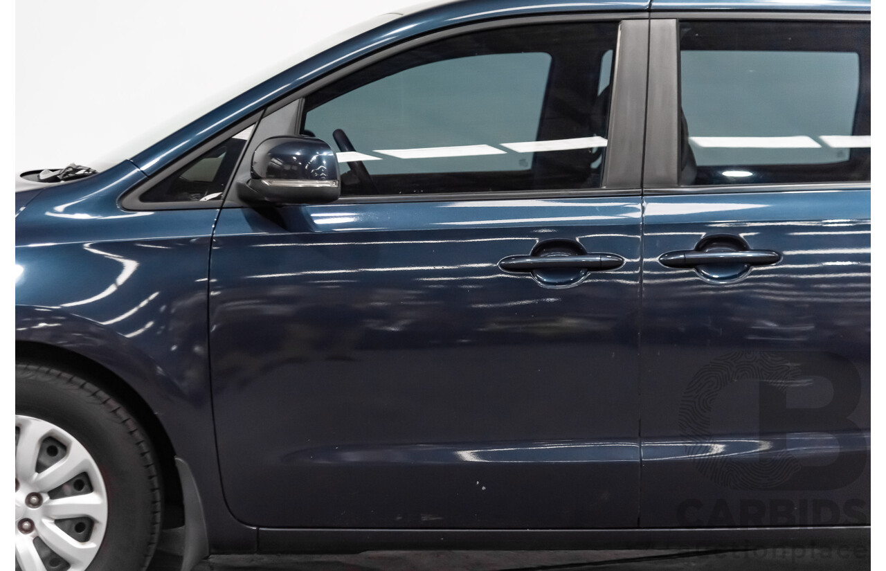 3/2015 Kia Carnival S YP MY15 4d Wagon Grey 3.3L V6