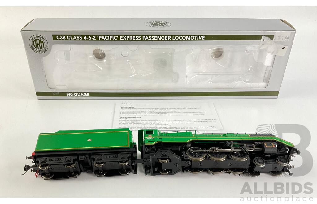 Australian Railway Models HO Scale C38 Class 4-6-2 Pacific Express Passenger Locomotive, In Original Box